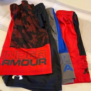 4 Pairs of Boys Size Small Under Armour Shorts